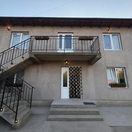 ゲストハウス Casa Denis